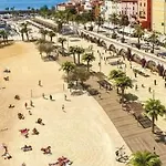 Apartment Avec Coin Nuit - Vieille Climatise