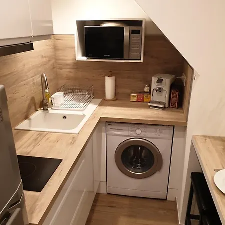 Avec Coin Nuit - Vieille Climatise Apartamento