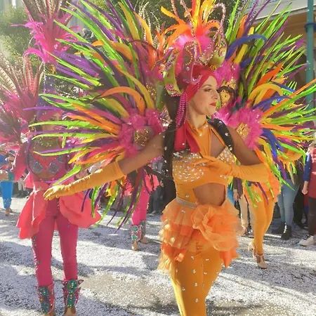 Appartement Avec Coin Nuit - Vieille Climatise