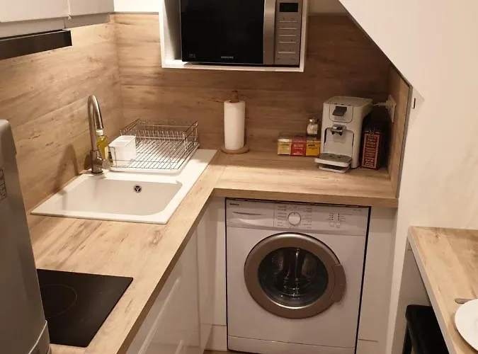 Avec Coin Nuit - Vieille Climatise Apartamento